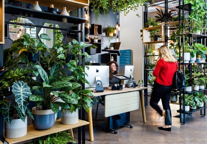 Reception area at Long Lane, Uncommon in Borough