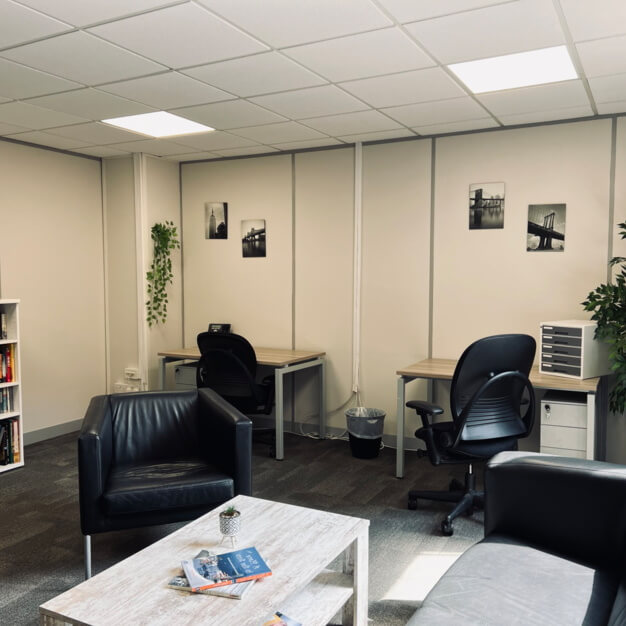 Private workspace in Elmfield Road, Fairlight Newman Limited (Bromley)