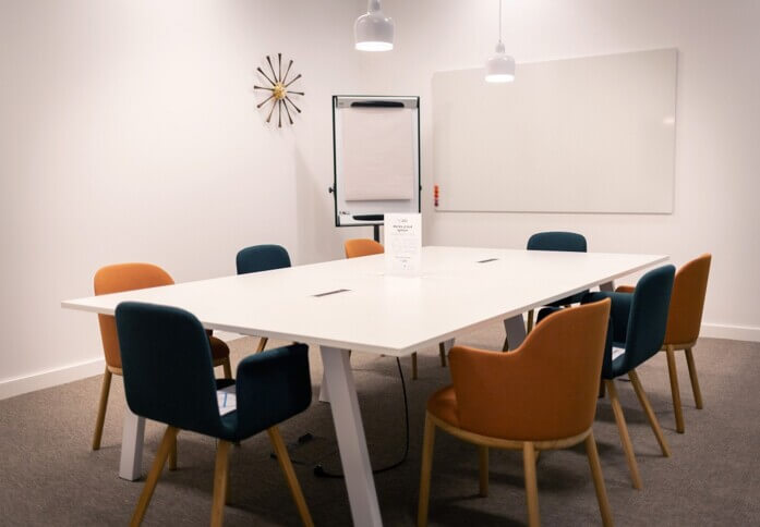 Meeting room - Cabot Square, Regus in Canary Wharf
