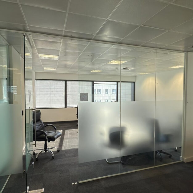 Meeting room - Marsh Wall, CWP Management Services Ltd in Canary Wharf