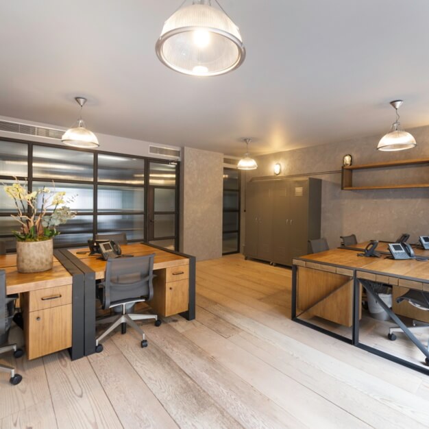 Private workspace in Bush Lane, Ocubis (Cannon Street)