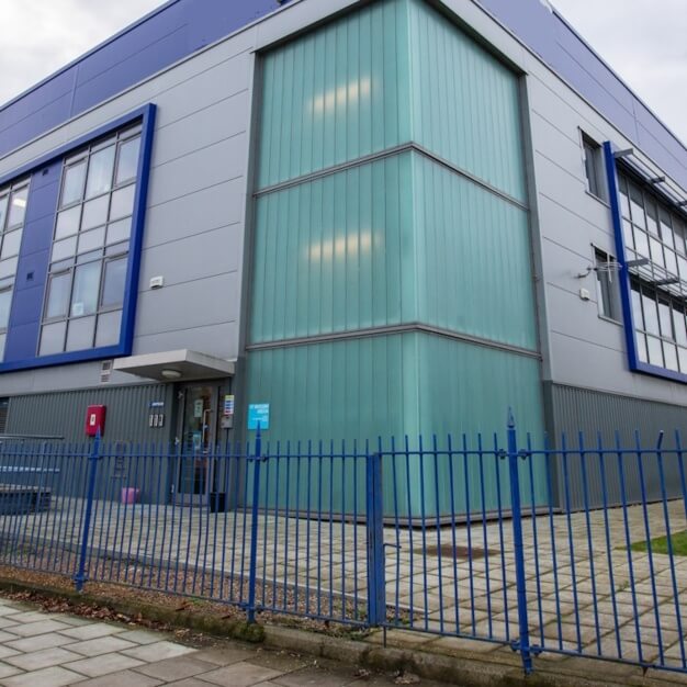 Building pictures of Bromley Road, Access Storage at Catford