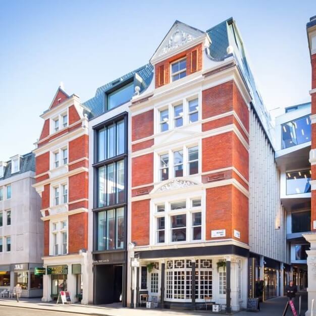 Building outside at Chancery Lane, Landmark Space, Chancery Lane