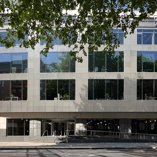 Building outside at Gray's Inn Road, InfinitSpace, Chancery Lane