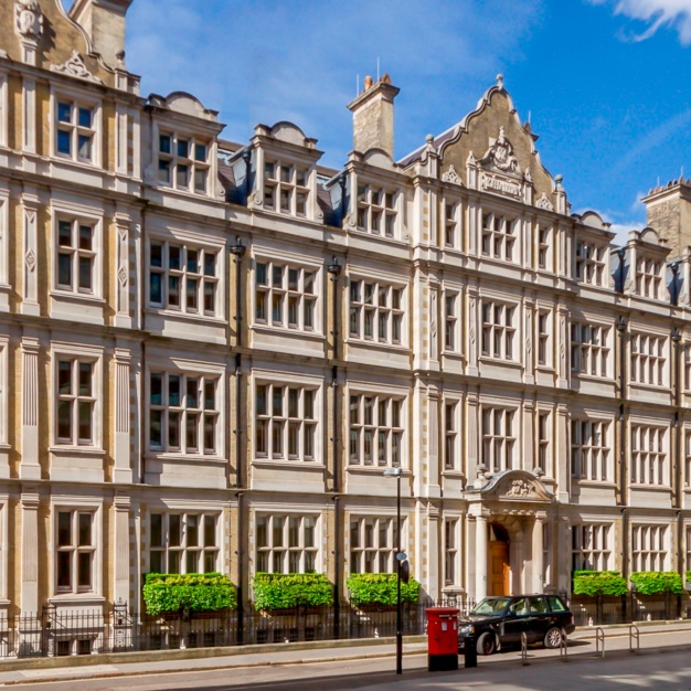 Building outside at Southampton Buildings, Argyll, Chancery Lane