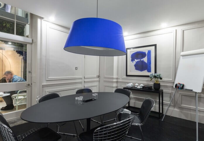 Meeting room - John Street, The Boutique Workplace Company in Chancery Lane