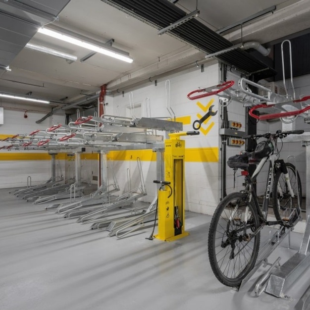 Room for bikes at Holborn Viaduct, Hermit Offices Limited (Frameworks), Chancery Lane