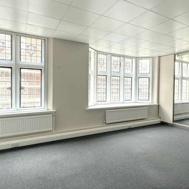 Dedicated workspace in Whitehall, Charing Cross (Workpad)