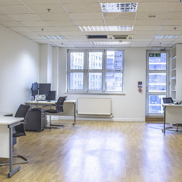 Private workspace in Harbour Yard, Chelsea Harbour Limited (Chelsea)