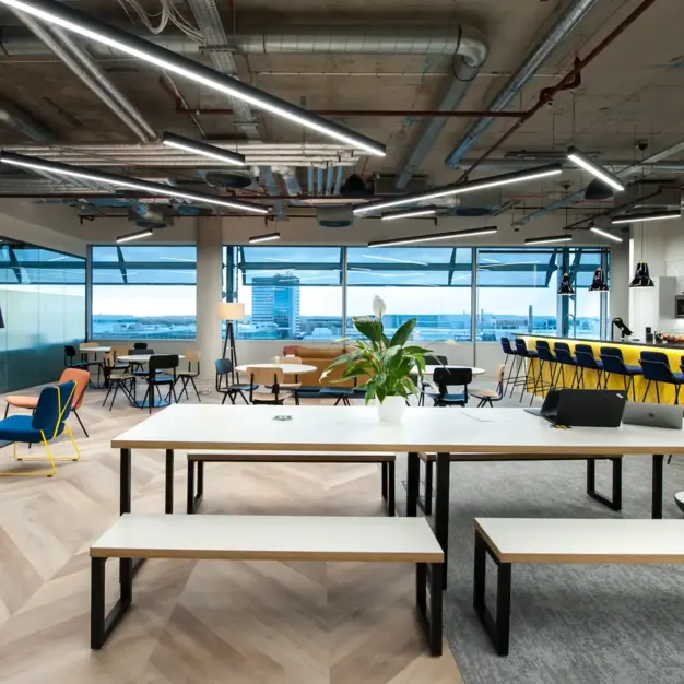 Breakout space for clients - Chiswick High Road, F W White City Ltd in Chiswick