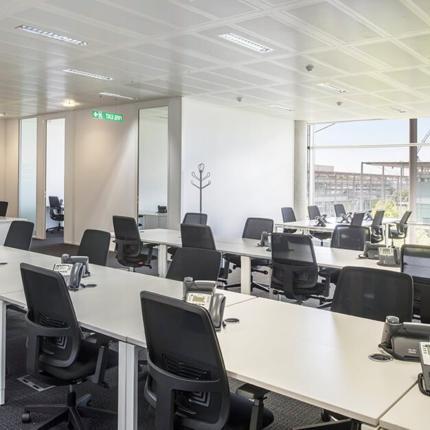 Dedicated workspace, Chiswick High Road, Regus in Chiswick