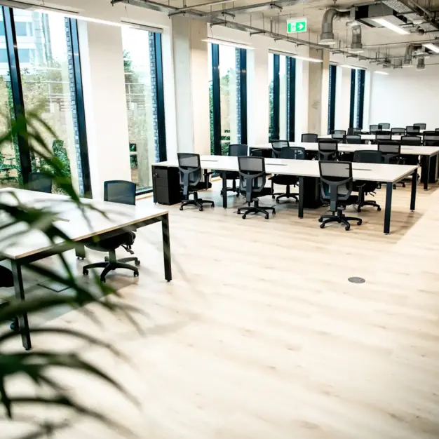 Private workspace - Bollo Lane, X and Why Ltd (Chiswick)