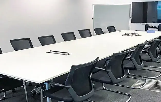 The meeting room at Chiswick High Road, F W White City Ltd in Chiswick