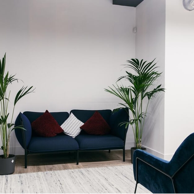 A breakout area in Farringdon Lane, Clerkenwell - Knotel