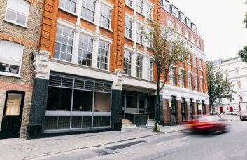 Building outside at Farringdon Lane, Knotel, Clerkenwell