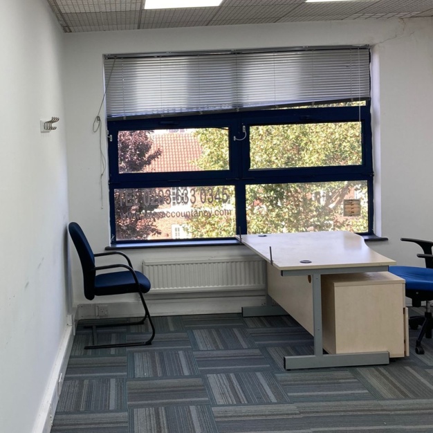 Private workspace, Edgware Road, Handover Limited in Colindale