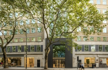 Building outside at Shaftesbury Avenue, Runway East, Covent Garden
