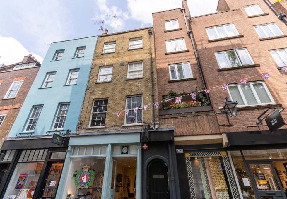 Building pictures of Neal Street, Workpad at Covent Garden