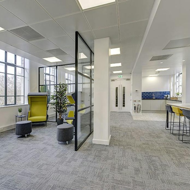 Dedicated workspace, Shaftesbury Avenue, One Avenue in Covent Garden