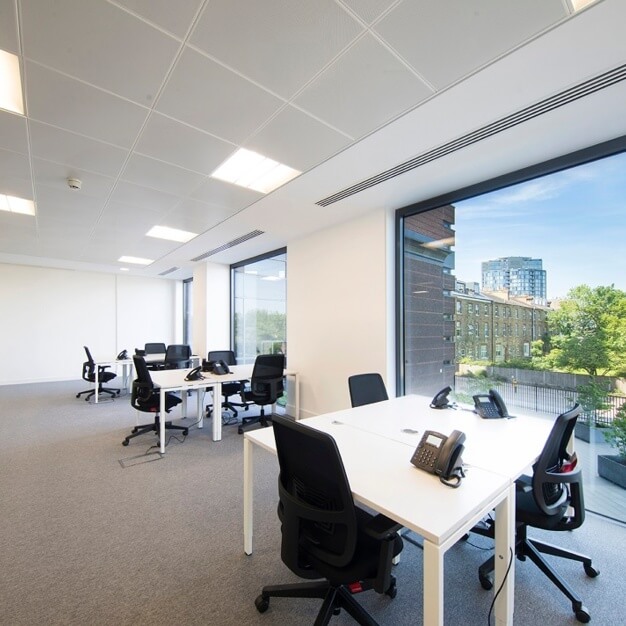 Dedicated workspace in Station Road, Regus, Croydon