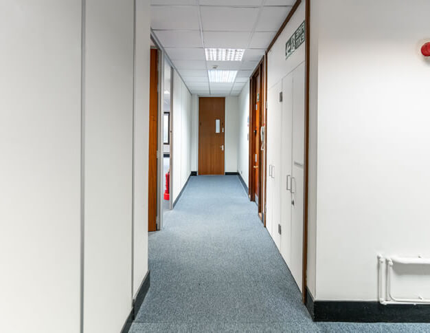 Hallway access at Bedford Park, Sunset Travel Property Ltd, Croydon