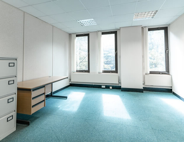 Unfurnished workspace: Bedford Park, Sunset Travel Property Ltd, Croydon