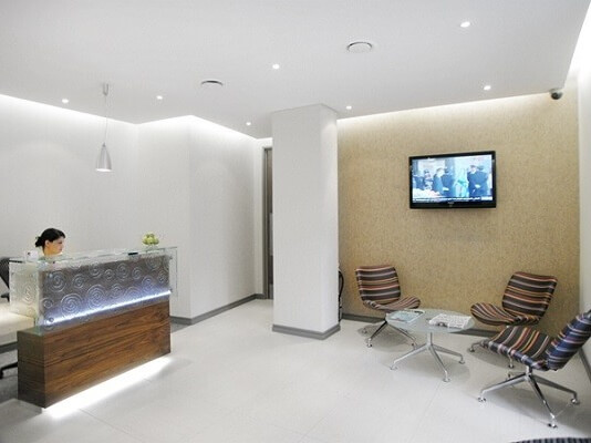 Reception area at Pepper Street, The Serviced Office Company in Docklands