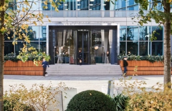 The building at Marsh Wall, Waterfront Studios Properties LLP, Docklands