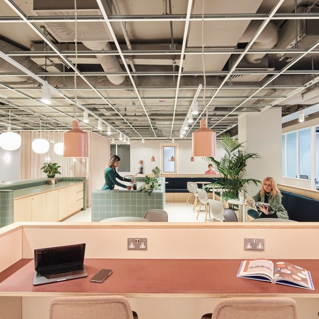 Use the dedicated kitchen at Marsh Wall, Situu in Docklands