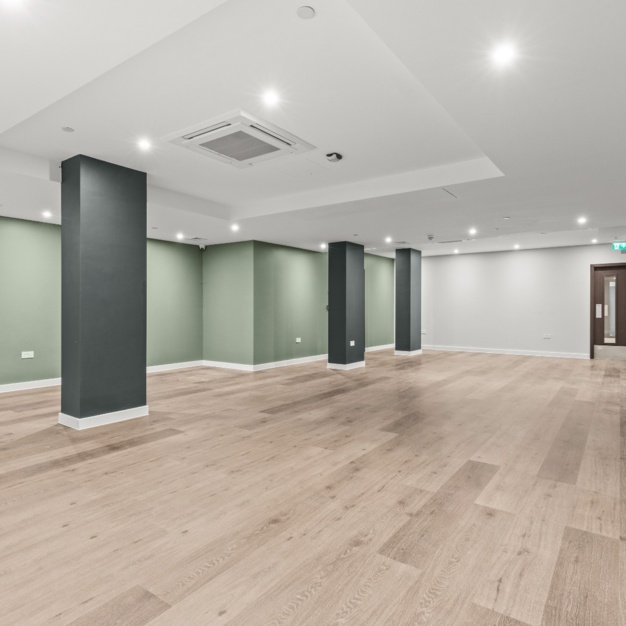 Unfurnished workspace in Hanger Lane, Ealing, The Hogarth Property Group Ltd
