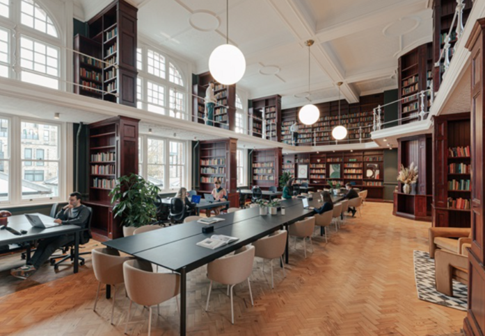 Dedicated workspace in Walworth Road, Situu (Elephant and Castle)