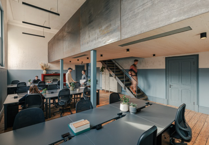 Dedicated workspace, Walworth Road, Situu in Elephant and Castle