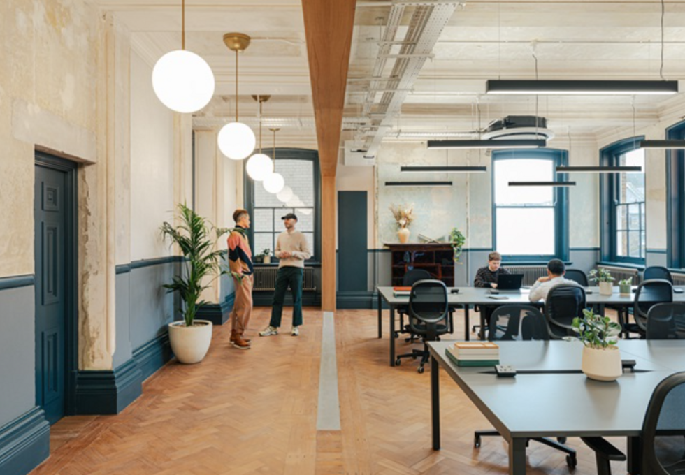 Private workspace in Walworth Road, Situu (Elephant and Castle)