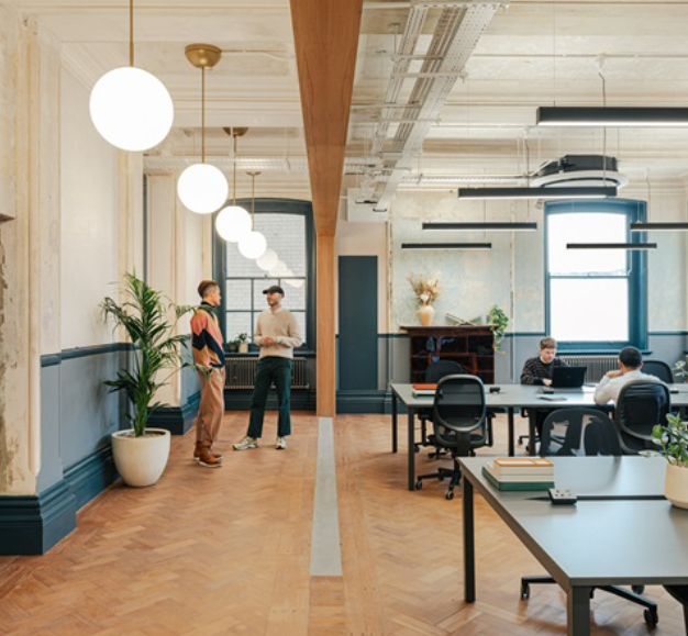 Private workspace in Walworth Road, Situu (Elephant and Castle)