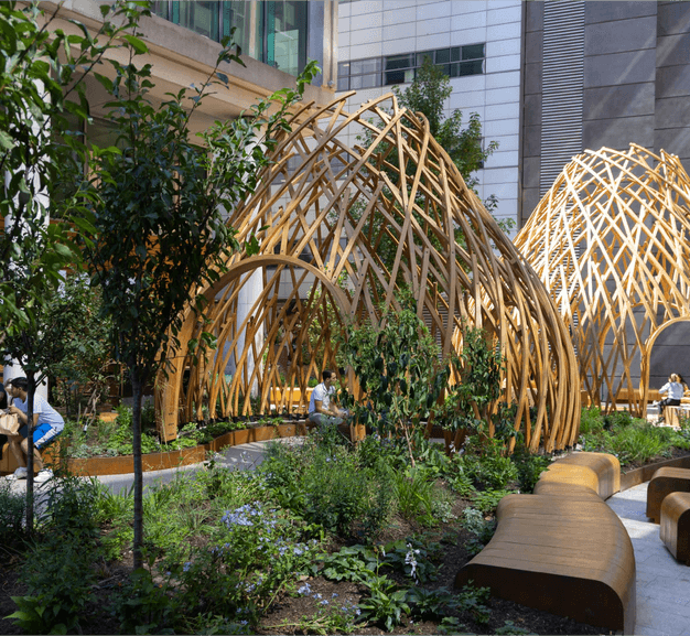 The outdoor area at Euston Road, Kontor in Euston