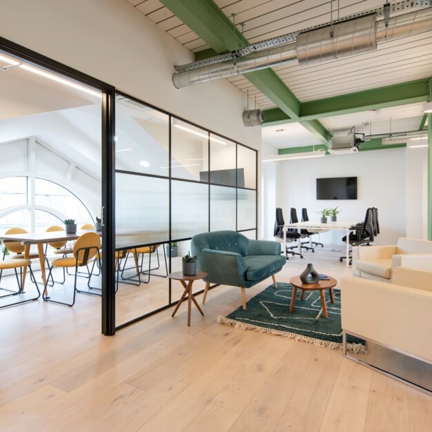 A breakout area in St John's Lane, Canvas Offices, Farringdon