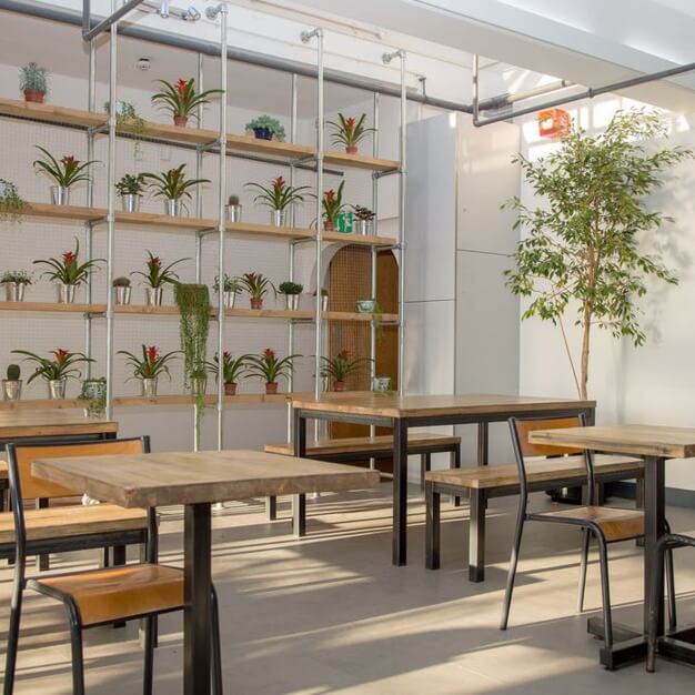 Breakout space in Bowling Green Lane, Finsbury Business Centre (Farringdon)