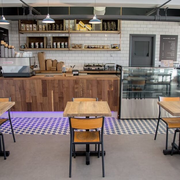 Café facility at Bowling Green Lane, Finsbury Business Centre (Farringdon)