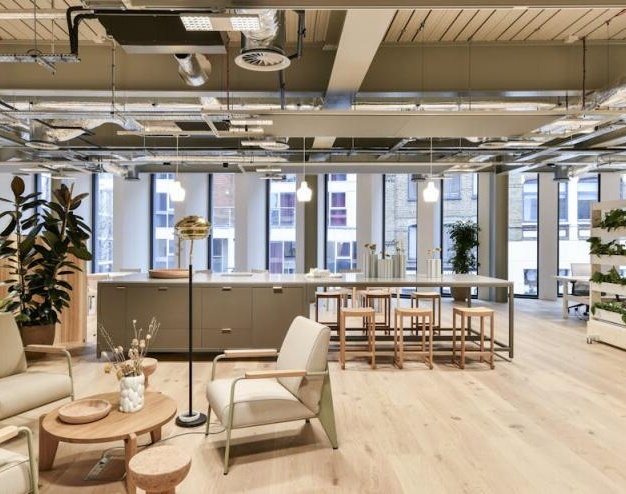 Dedicated breakout space for clients in Bowling Green Lane, RX in Farringdon