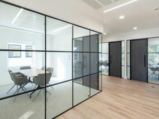 Dedicated meeting room at Grays Inn Road, Covalt in Farringdon