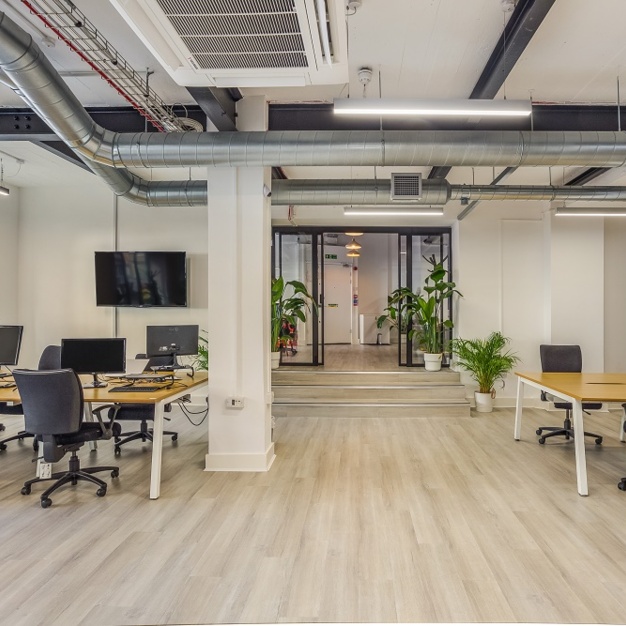 Dedicated workspace - Hatton Wall, Base Offices in Farringdon