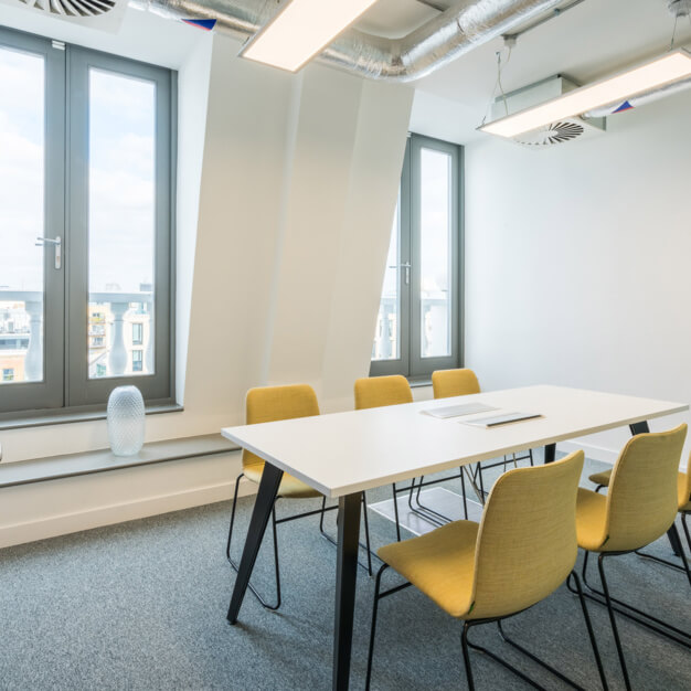 Meeting rooms at Farringdon Road, Regus in Farringdon