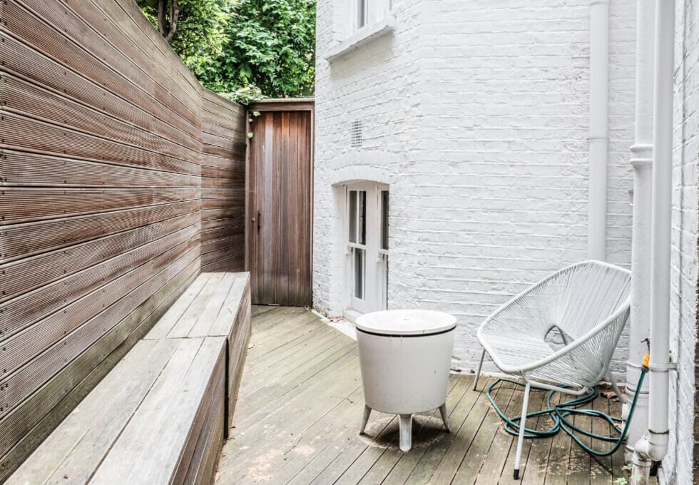 Outdoor area - Woodbridge St, Kitt Technology Limited in Farringdon