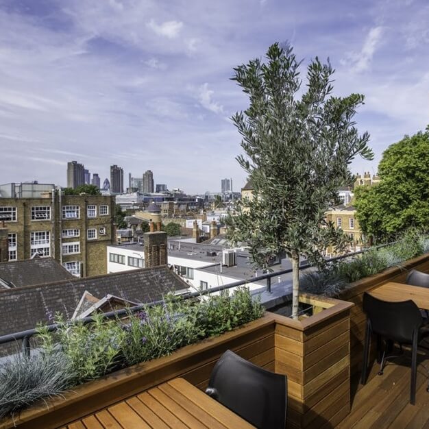 Outdoor space at Bowling Green Lane, Finsbury Business Centre in Farringdon