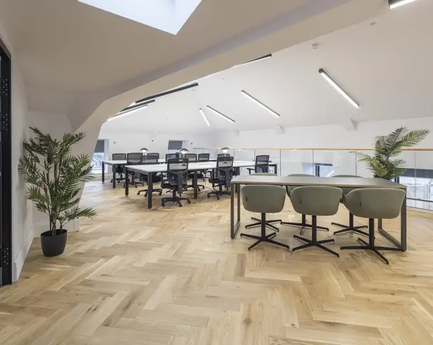 Private workspace, Charterhouse Street, Situu in Farringdon