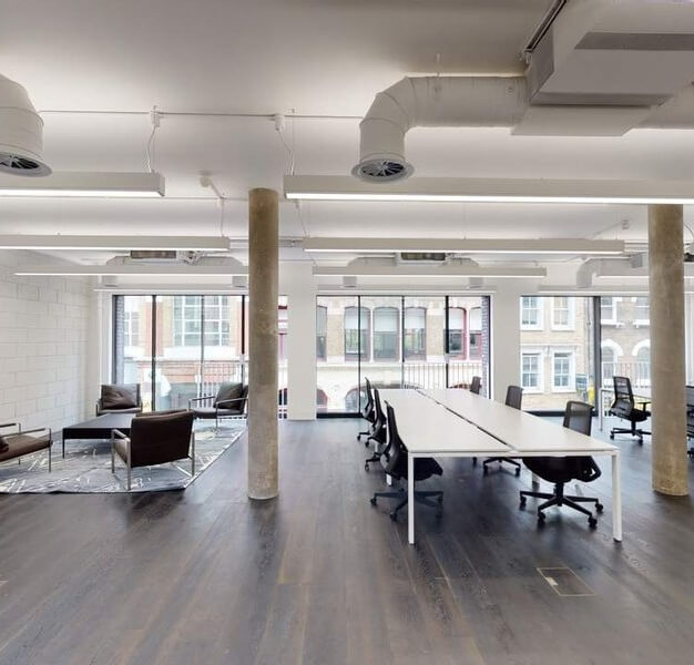 Private workspace, Cowcross Street, Kitt Technology Limited in Farringdon