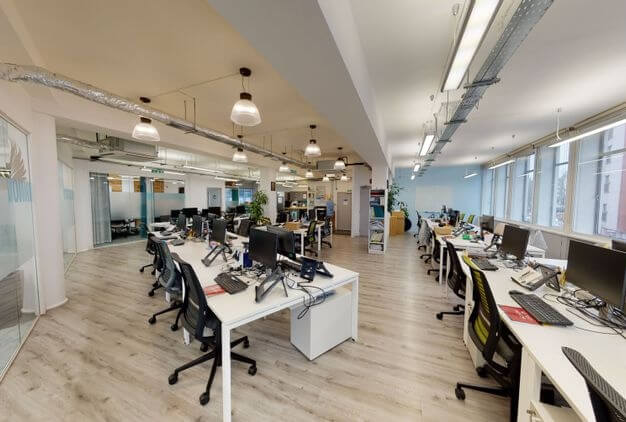 Private workspace in Clerkenwell Road, Kitt Technology Limited (Farringdon)
