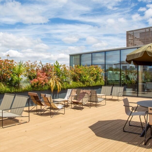 Use the roof terrace at Goswell Road, Techspace (Farringdon)