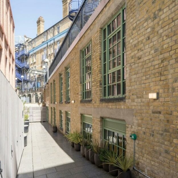 Use the roof terrace at Vine Hill, Base Offices (Farringdon)