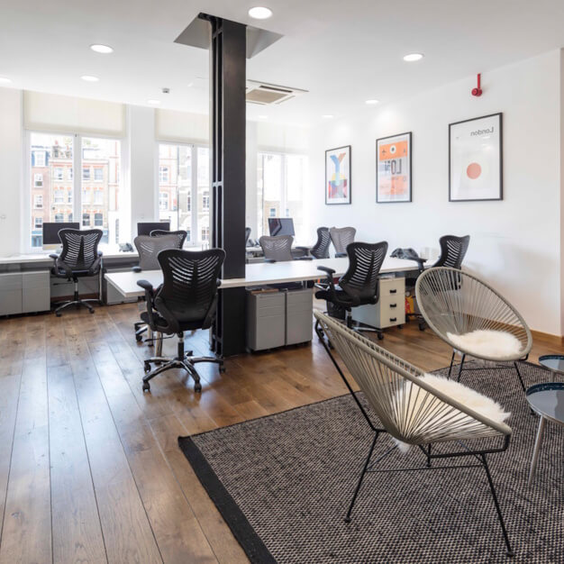 Your private workspace, Farringdon Road, London - Rick Rowley